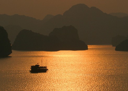 Sunset in Halong bay