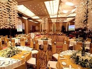 Grand Ballroom Wedding
