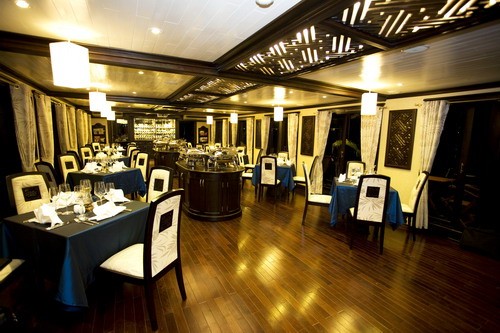 Spacious dining room
